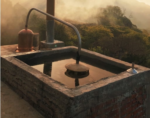 Mezcal Unión - Production Process DISTILLATION